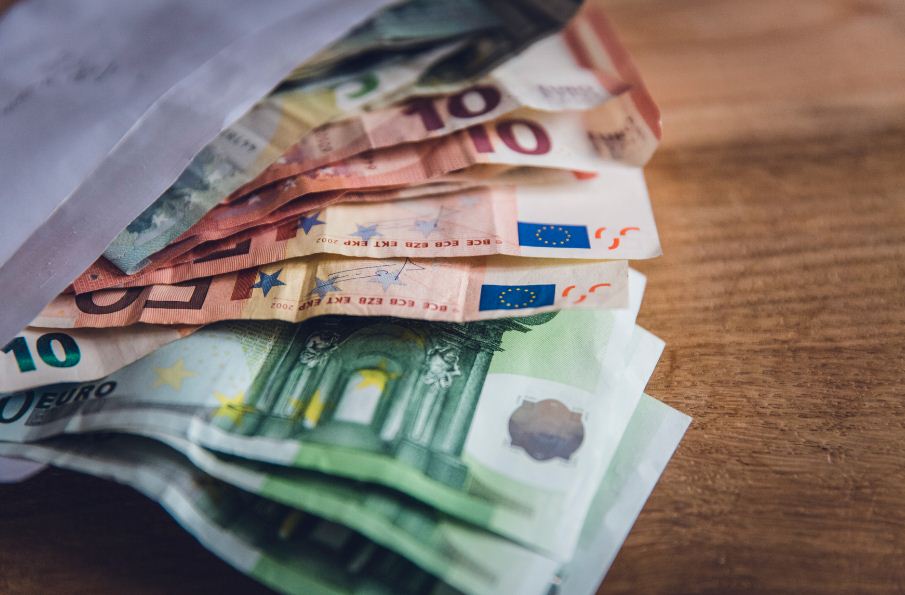 Monese Virtual Bank Account Europe SatoshiFire monese-virtual-bank-account-europe-satoshifire