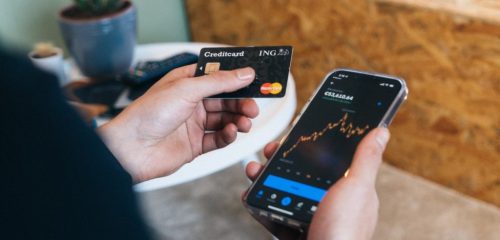 Best Crypto Debit Cards for Seamless Online and In-Store Transactions